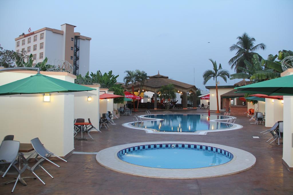 Transcorp Hotels Калабар Экстерьер фото
