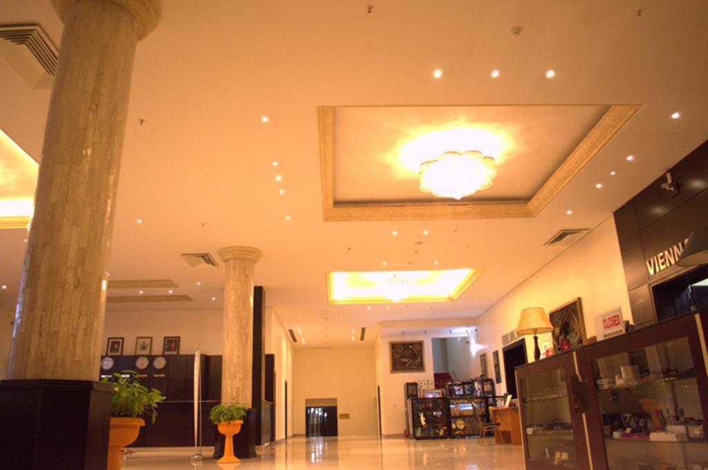 Transcorp Hotels Калабар Экстерьер фото