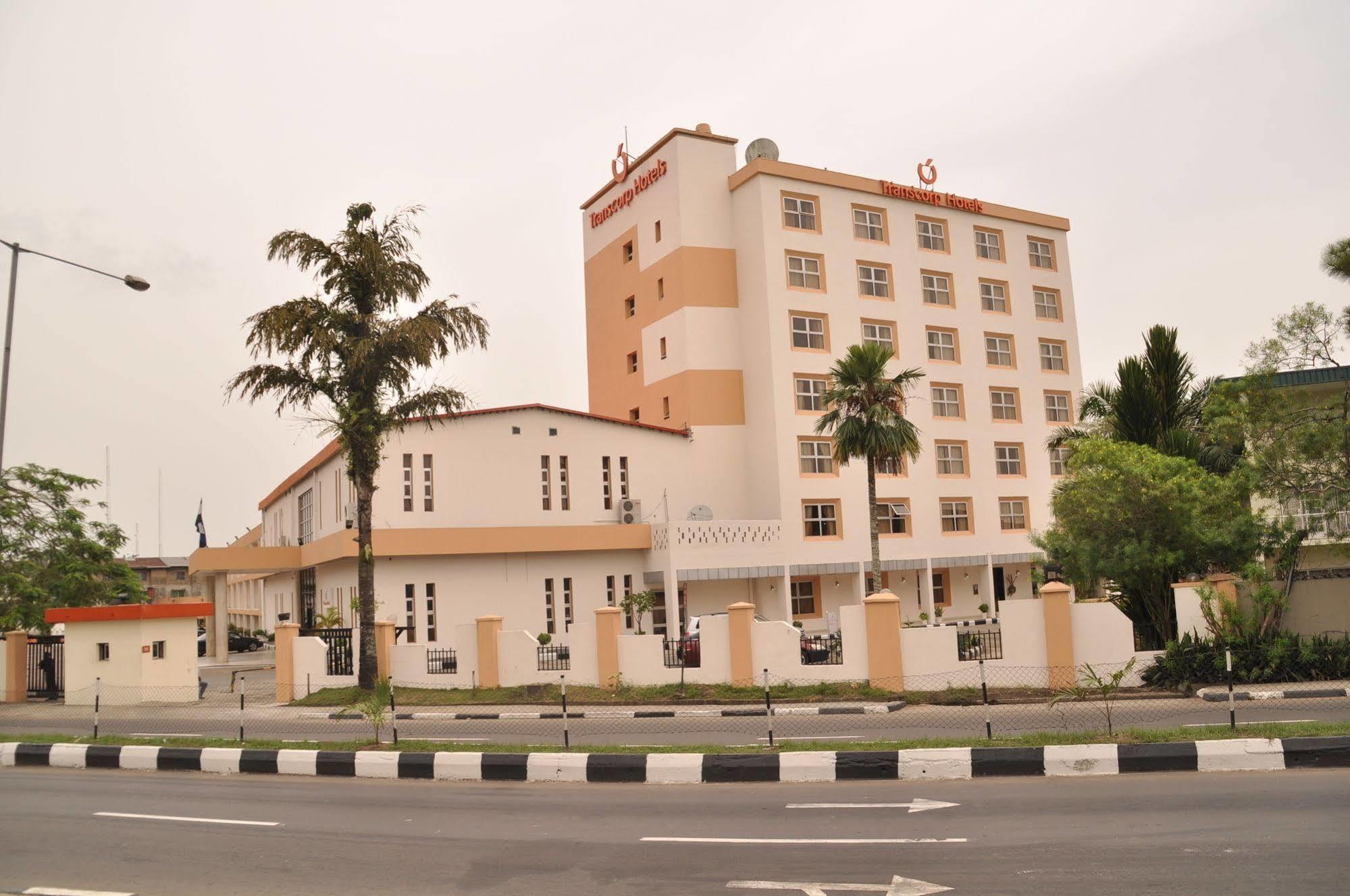Transcorp Hotels Калабар Экстерьер фото